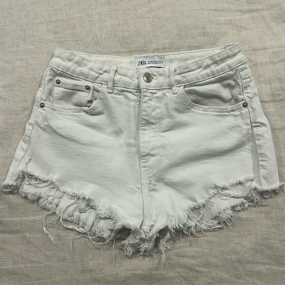 Zara White Denim Jean Shorts Size US 8
